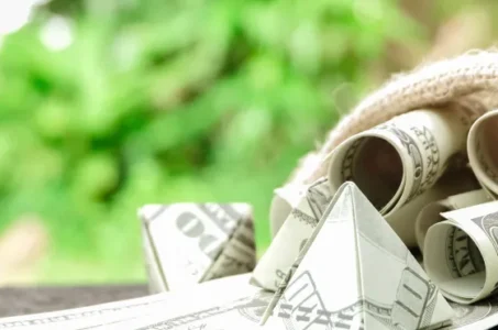 Payroll Funding vs. Traditional Loans_ Which is Right for Your Staffing Business